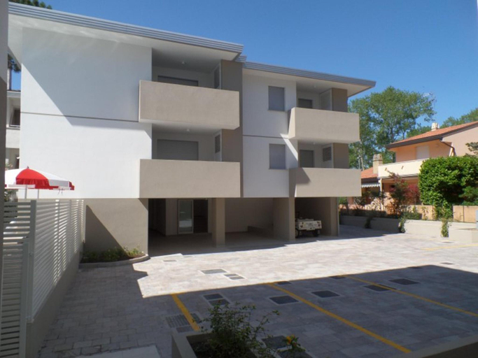 3, Fresh and Contemporary Stay in Bibione, Venezia