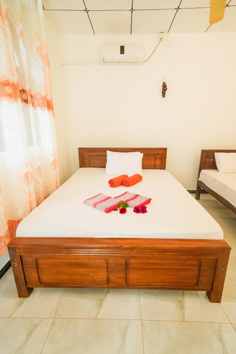 Bedroom 2, Ocean villa, Dickwella