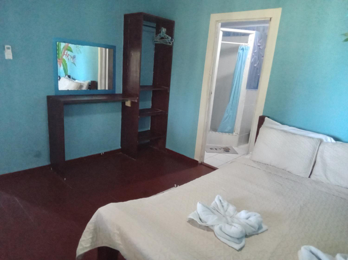 Bedroom 2, Buccaneer Resort, Bocas del Toro