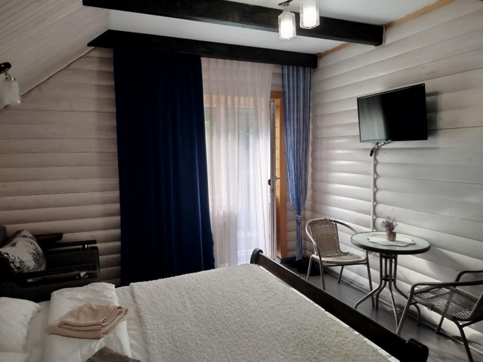 Bedroom 2, Gorec, Nadvirnians'kyi