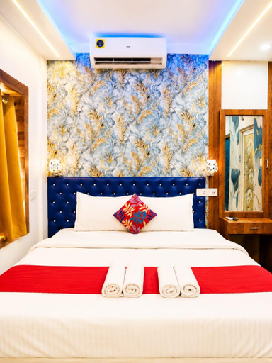 Bedroom 5, Diamond Plaza, South 24 Parganas