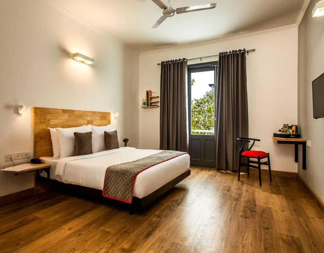 Room 4, Classic sn Bliss Premium Ladies pg, Bangalore