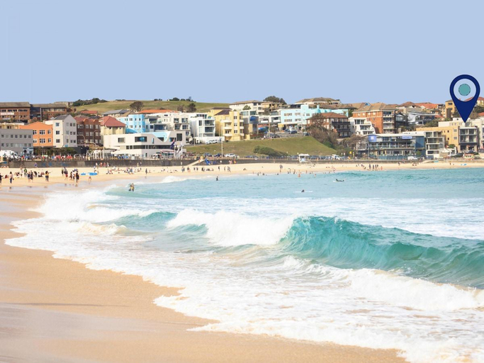4, Ocean view luxury 3 bedroom home with balcony, Sydney