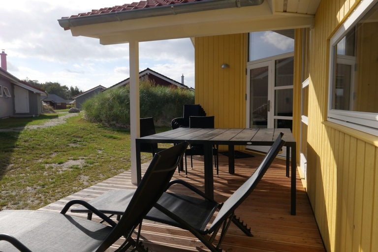 Outdoor dining 2, Erstaunliches Kustenchalet mit Sauna, Ostholstein