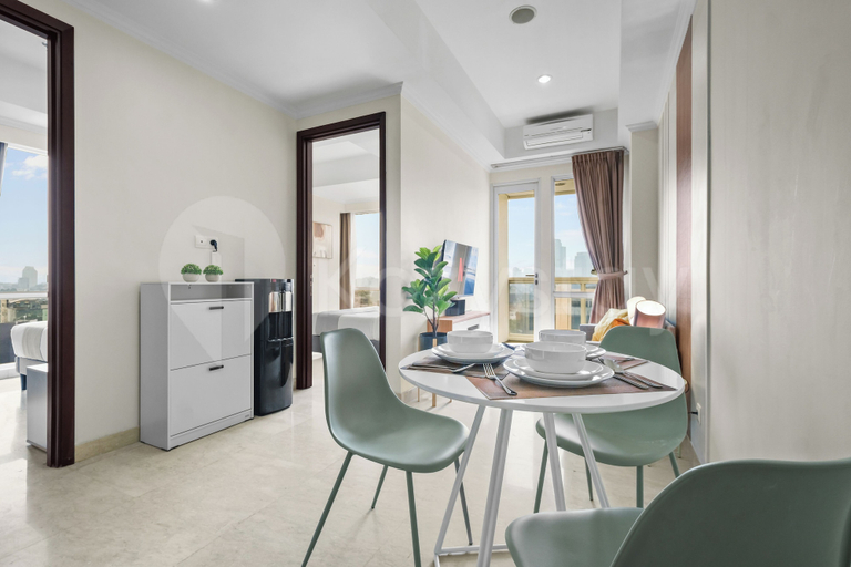 Dining room, Jalen by Kozystay - Menteng, Central Jakarta