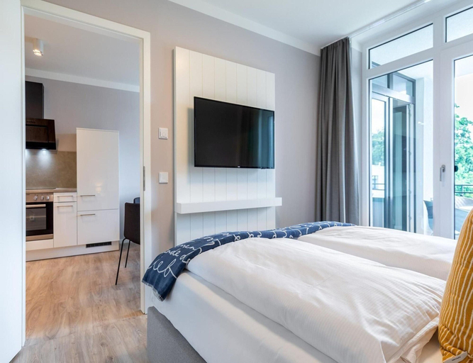 Room 5, Stylish Apartment With Sunny Balcony, Lübeck