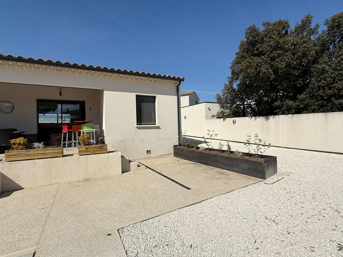 Exterior 5, Villa With Pool and Jacuzzi Near Chateauneuf-du-pape - 13 People, Vaucluse