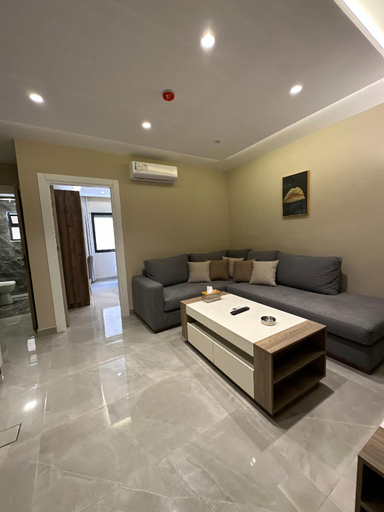 4, Charming Amman Apartment with Garden and Balcony, Amman