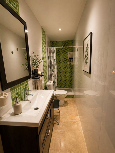 Bathroom 2, Mustelier, Tarragona