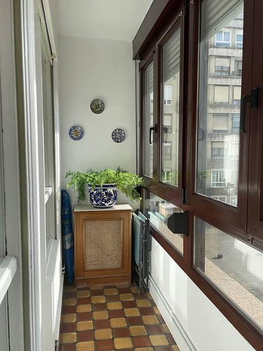 Others 4, Elegante apartamento con vistas al puerto, Cantabria