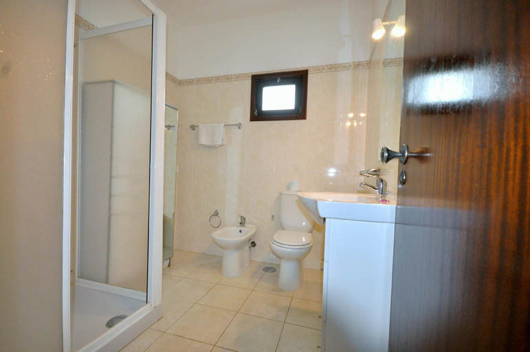 Bathroom 4, Private pool villa walking distance to the centre, Loulé