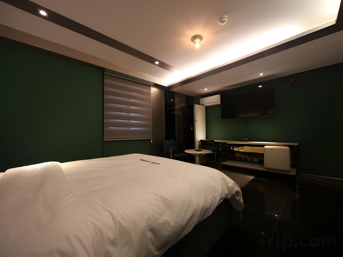 Bedroom 4, ACT HOTEL URBAN, Buk