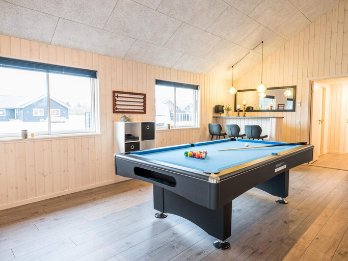 Others 4, 5 Star Holiday Home in Norre Nebel, Varde