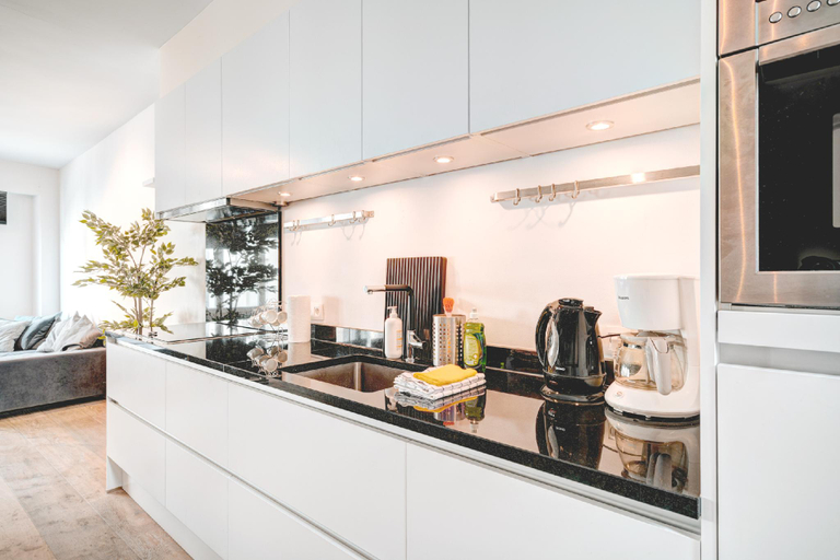 Kitchen 2, 9-persons apartment in Antwerp, Antwerpen