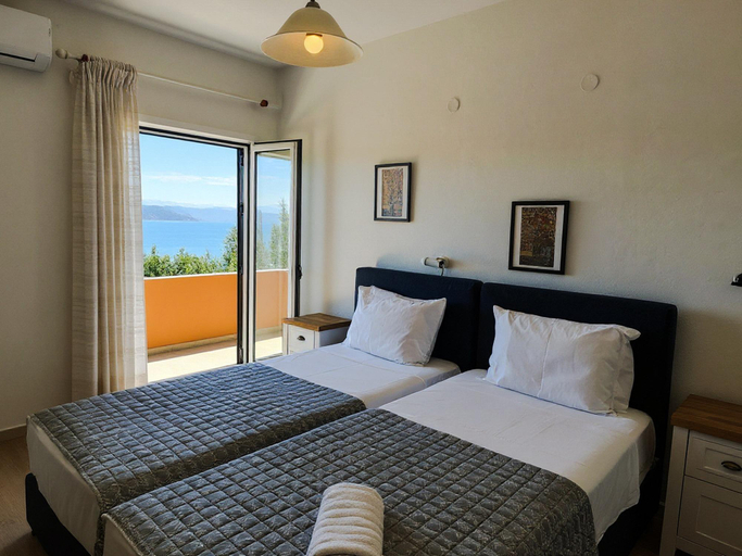 Bedroom 2, Clios house with magnificent views of the sea, Ionian Islands