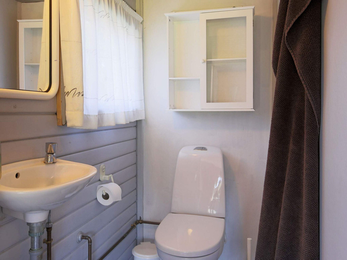 Bathroom 3, 6 Person Holiday Home in Vaeggerlose, Guldborgsund