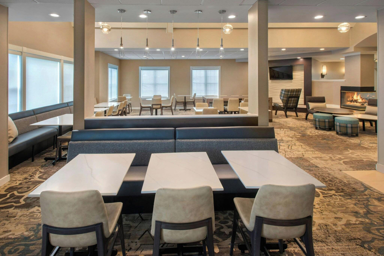 Food & Drinks 5, Residence Inn By Marriott Hartford Manchester, Hartford