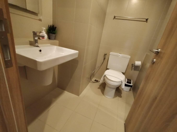 Bathroom 4, Hua Hin / Cha-am Apartments, Hua Hin