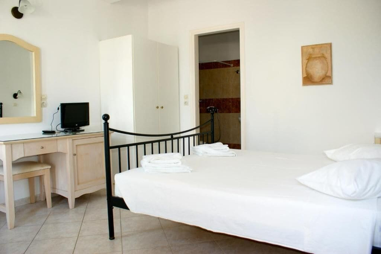 Bedroom 3, Hotel Blue Bay Villas, South Aegean