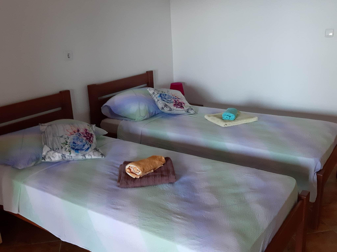 Bedroom, Saplunara Apartments, Mljet