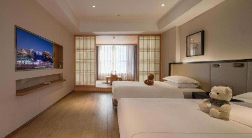 Bedroom 2, The Hotel V Nanjing Confucius Temple, Nanjing