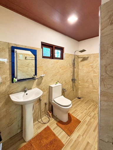 Bathroom 3, Sigiri Nisala Resort, Dambulla