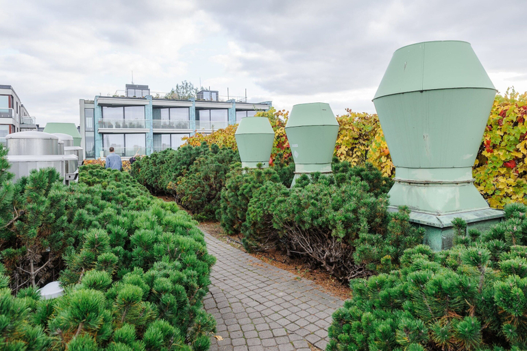 Garden 2, Apartment With Private Balcony, Warsaw