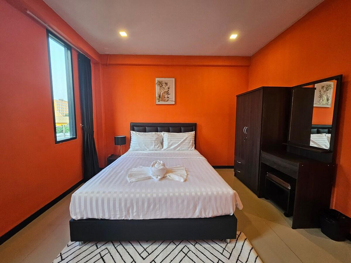 Bedroom, Peter's House [C05] Newly Renovated Themed Apartment, Pattaya