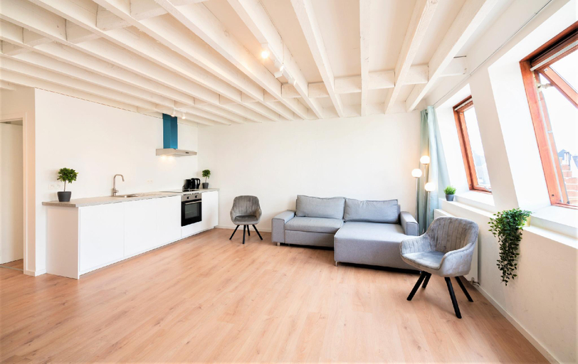 Separate living room 2, Antwerp Apartments, Antwerpen