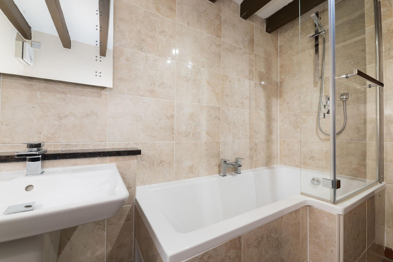 Bathroom 4, Conwy Valley Cottages, Conwy
