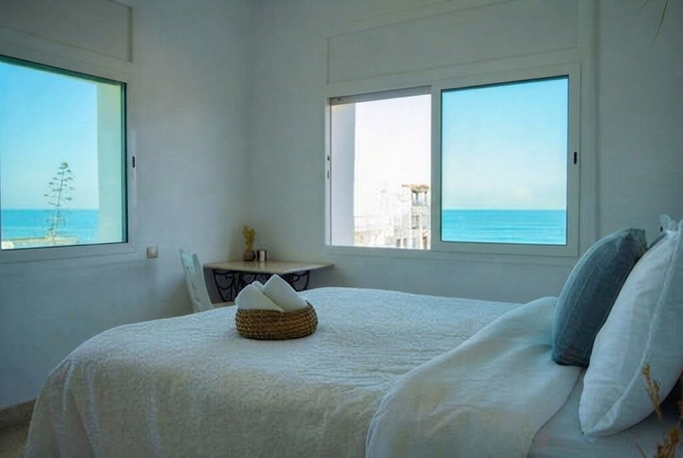 Room 1, Sandra 4, La Marsa