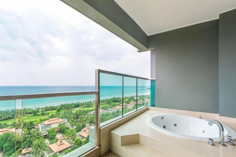 Bathroom 4, Ocean Holiday Apartment, Hainan