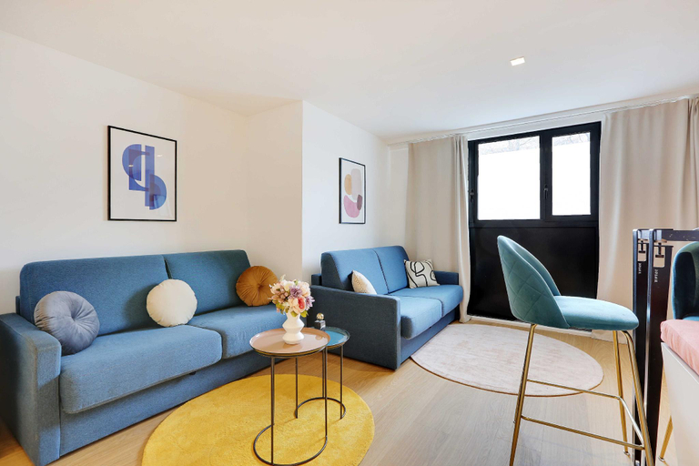 Others 2, Charming apartment near Marais, Paris