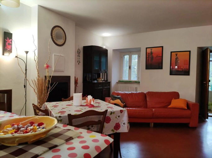 Bedroom 2, La Casa di Elena, Macerata