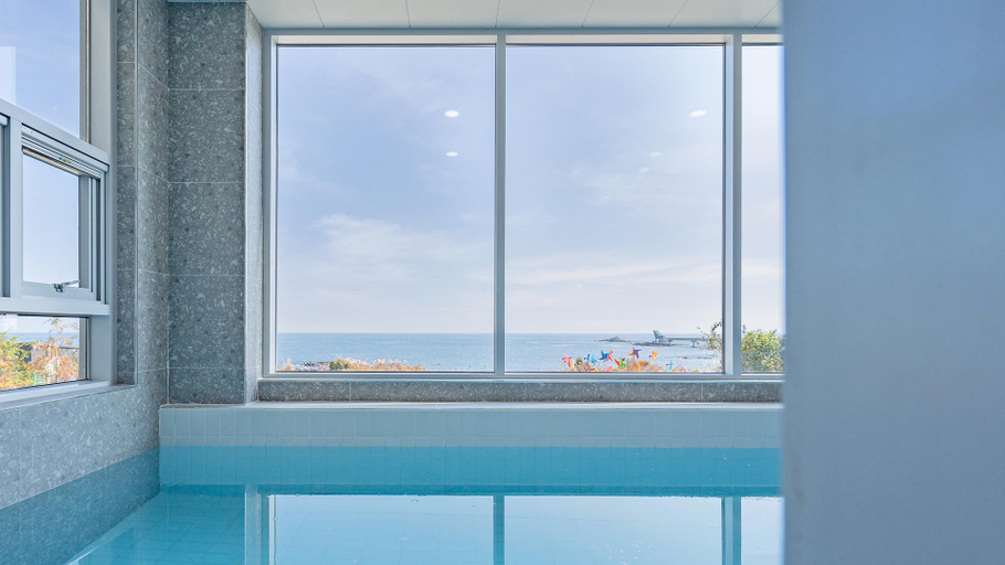Bathroom, Pohang Bahari Pool Villa, Pohang