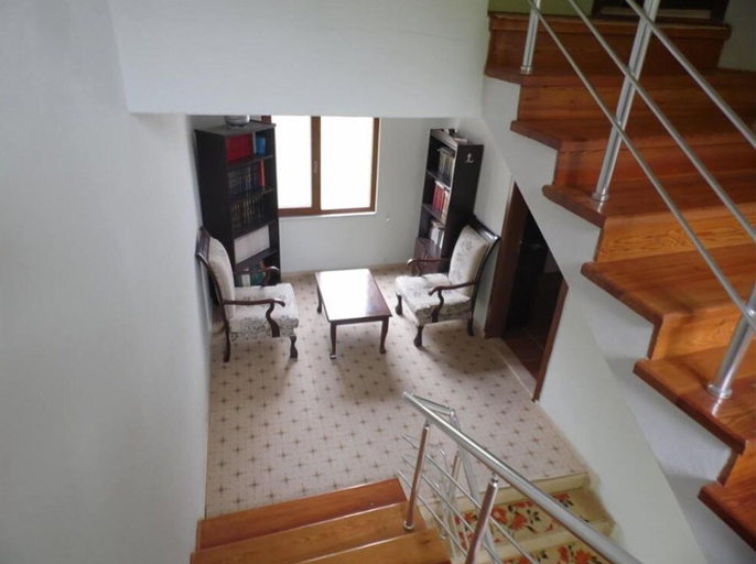 Public Area, Balkon Pansiyon, Maçka