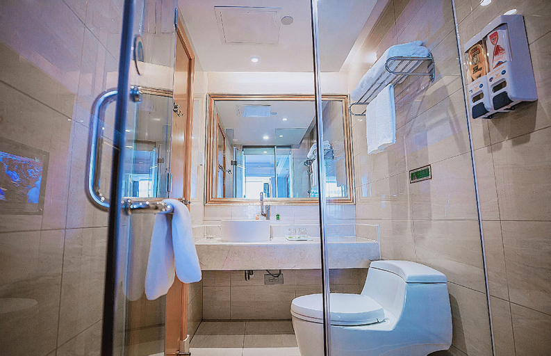 Bathroom 4, Vienna Hotel Guangxi Beihai High-Speed Railway Station, Beihai