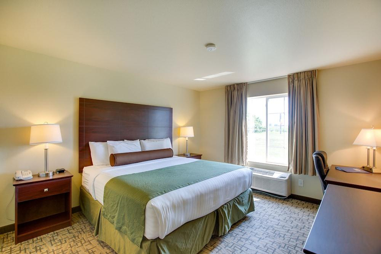 Bedroom 3, Cobblestone Inn and Suites, Waupaca