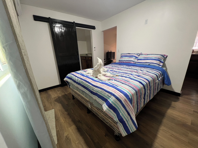 Room 1, Raul Villas  Hotel & Hostal, Roatán