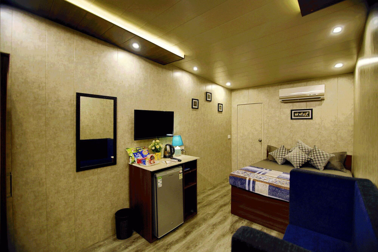 Public Area, Stay At Kumbh, Allahabad