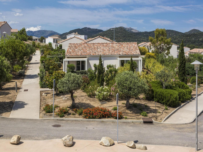 Others 2, Lozari Comfort by the Sea, Haute-Corse