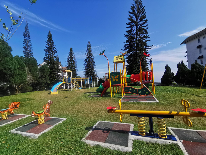 Others 5, Little England B8 (Silverpark), Raub
