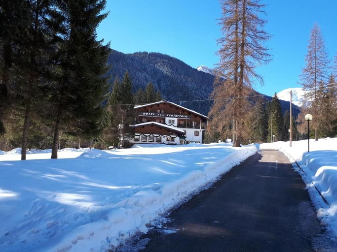 Exterior & Views 2, Hotel Scoiattolo, Belluno
