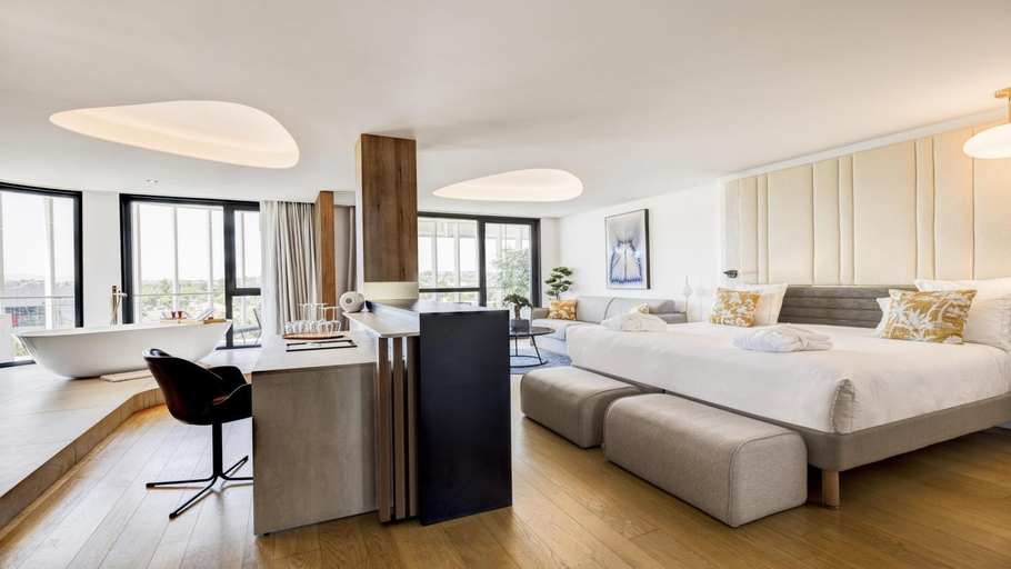 Bedroom 3, GOLDEN TULIP LYON OUEST TECHLID - Hotel & Spa, Rhône