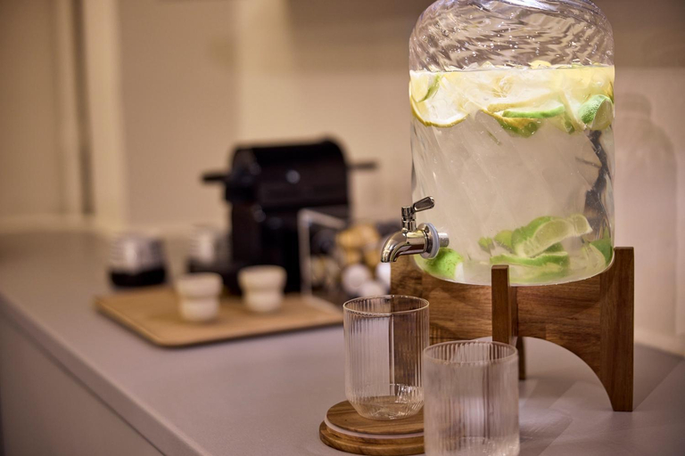 Food & Drinks 3, Momo Suites, Acropolis by Aura Homes, Attica