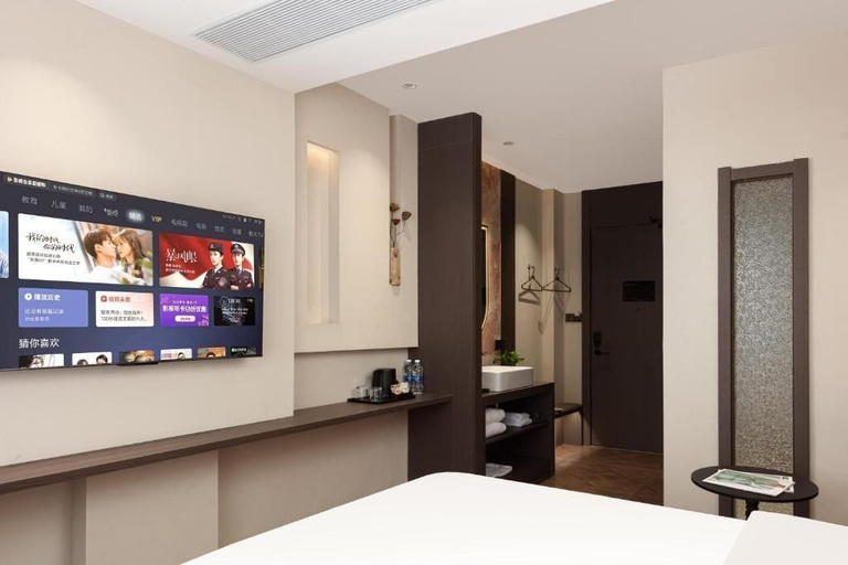 Room 2, Mutao Hotel Hubin in 77, Lanzhou