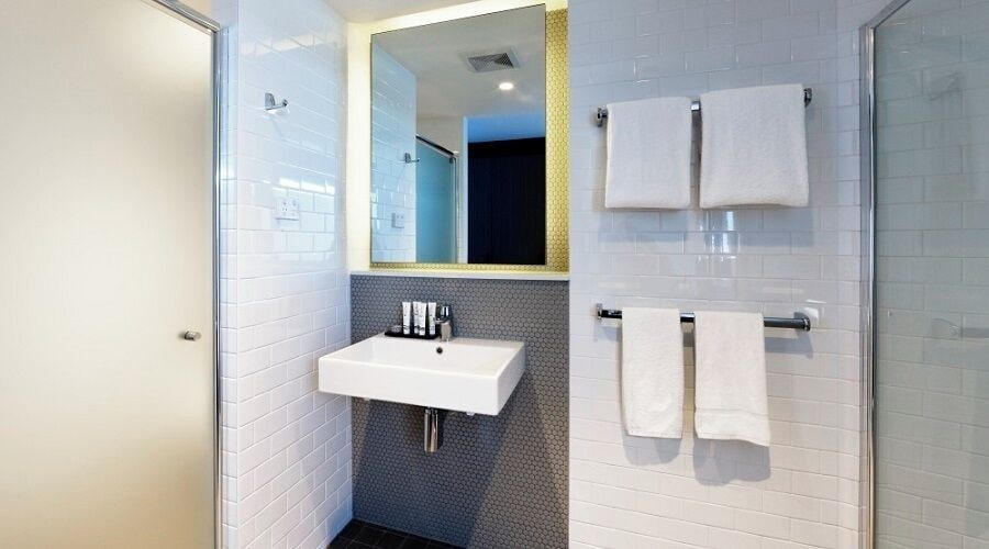 Bathroom 5, Alpha Mosaic Hotel Fortitude Valley, Fortitude Valley
