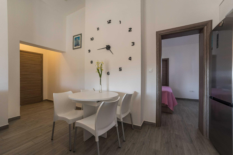 Others 5, Apartments Maza, Zadar
