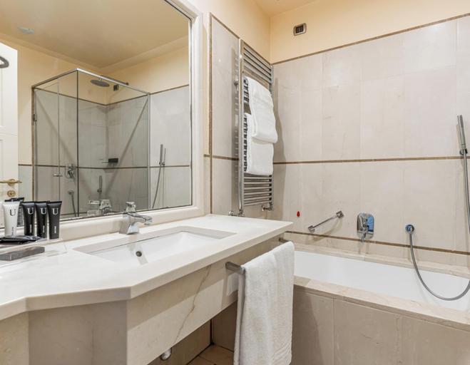 Bathroom 5, Hotiday Room Collection - Livorno Mascagni, Livorno