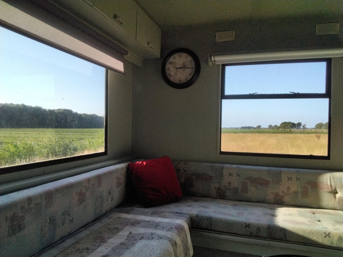 Living room 2, Mobile Home Near Dutch Dunes, Zijpe